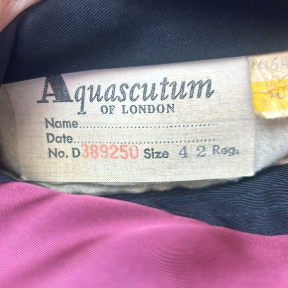 Aquascutum London Black Trench Coat Classic Style - Picture 5 of 8